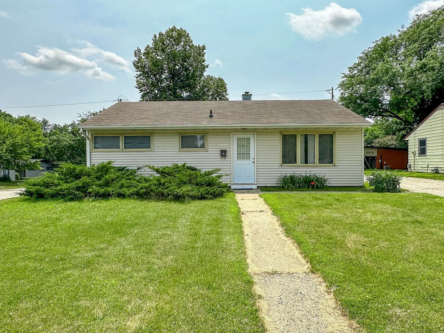 3404 West St — Photo 1