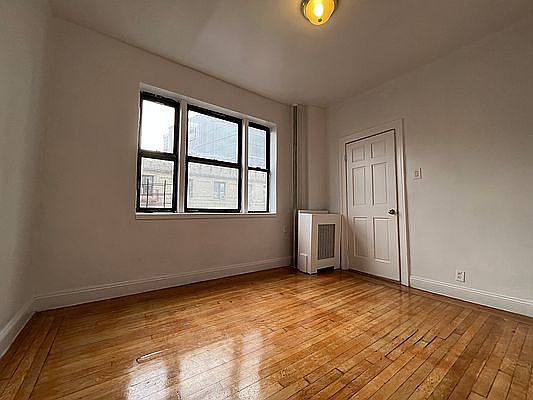 4th image of 725 W 172nd St APT 48