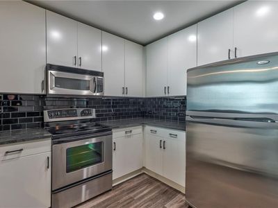 860 Peachtree St NE UNIT 2406, Atlanta, GA, 30308