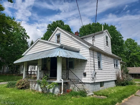 2198 Harmon Ave, Niles, OH 44446