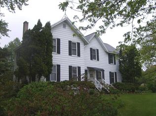 W1544 Shady Ln, Fall River, WI 53932