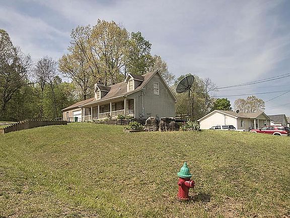 2nd image of 1898 Elm Leaf Dr