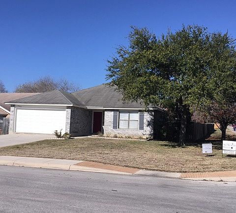 2nd image of 7202 Beech Trail