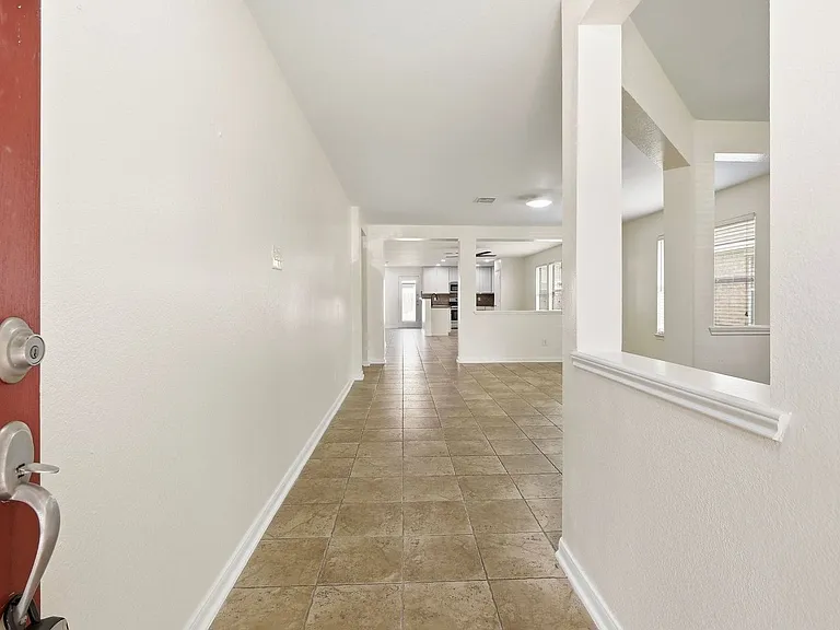 7719 Serene Wood Ln — Photo 4