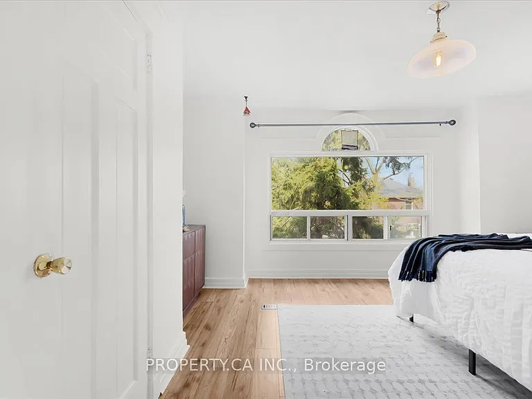 44 Beachview Cres — Photo 23