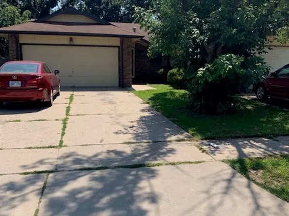 8703 W Nantucket St, Wichita, KS 67212