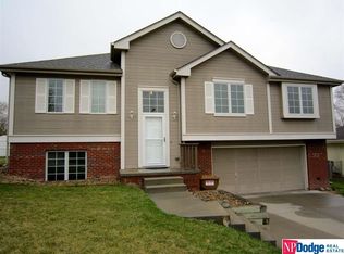 12009 N 158th St, Bennington, NE 68007
