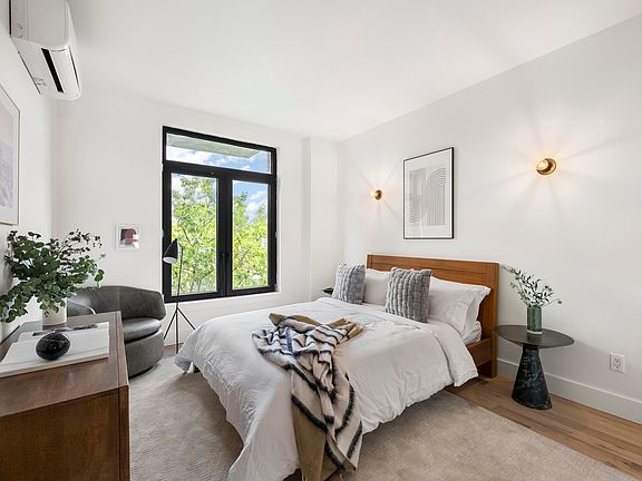4th image of 75 McGuinness Blvd #8F