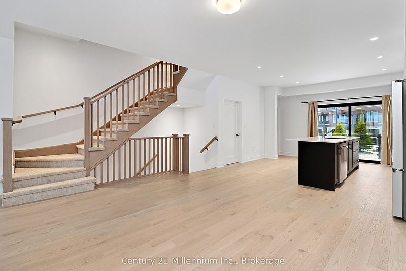 The Blue Mountains Townhouse for rent - 3 Bedrooms — photo 13