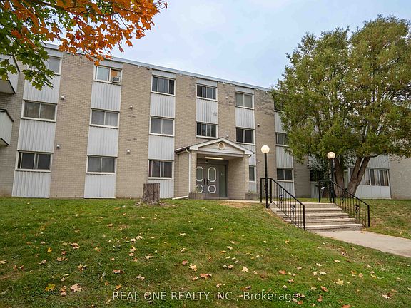 2nd image of 6 Walton Ave Unit 204
