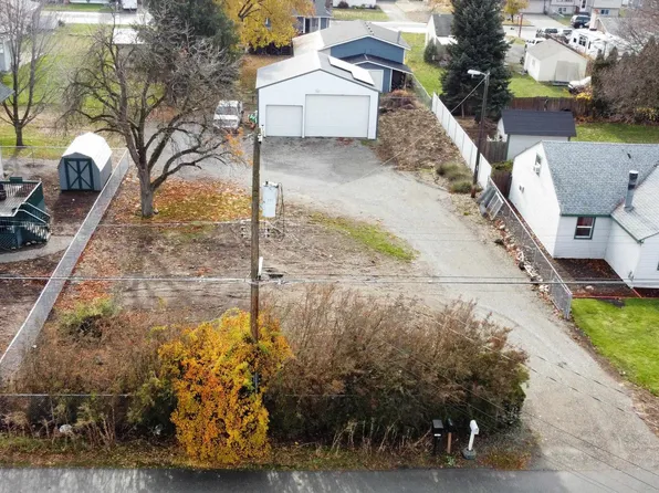 13814 E Wellesley Ave, Spokane, WA 99216