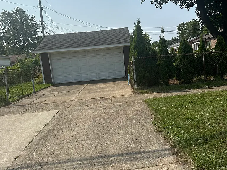 32780 Greenbriar Ave — Photo 17