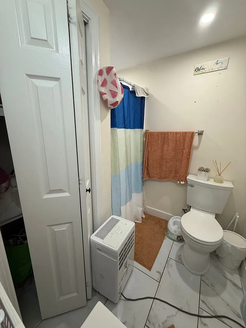 Basement Apartment. 280 Winter St. Hyannis Ma. — Photo 2