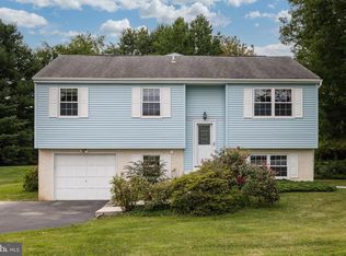 265 Heather Ct, Downingtown, PA 19335