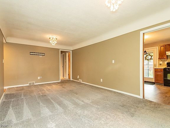 4th image of 7444 Rockingham Rd