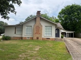 1509 S Main St, Hope, AR 71801