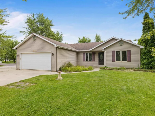 11935 N Pebble Ln, Zanesville, IN 46799