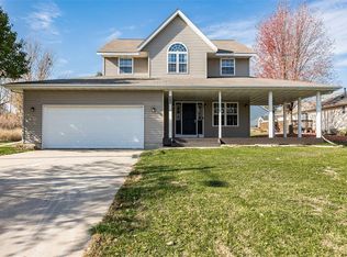 415 Alan Ave SW, Swisher, IA 52338