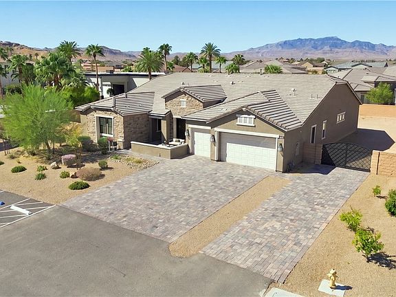3rd image of 8845 S Tenaya Way