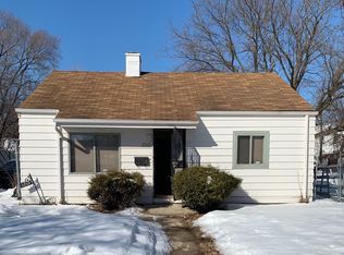 5249 N 28th St, Milwaukee, WI 53209