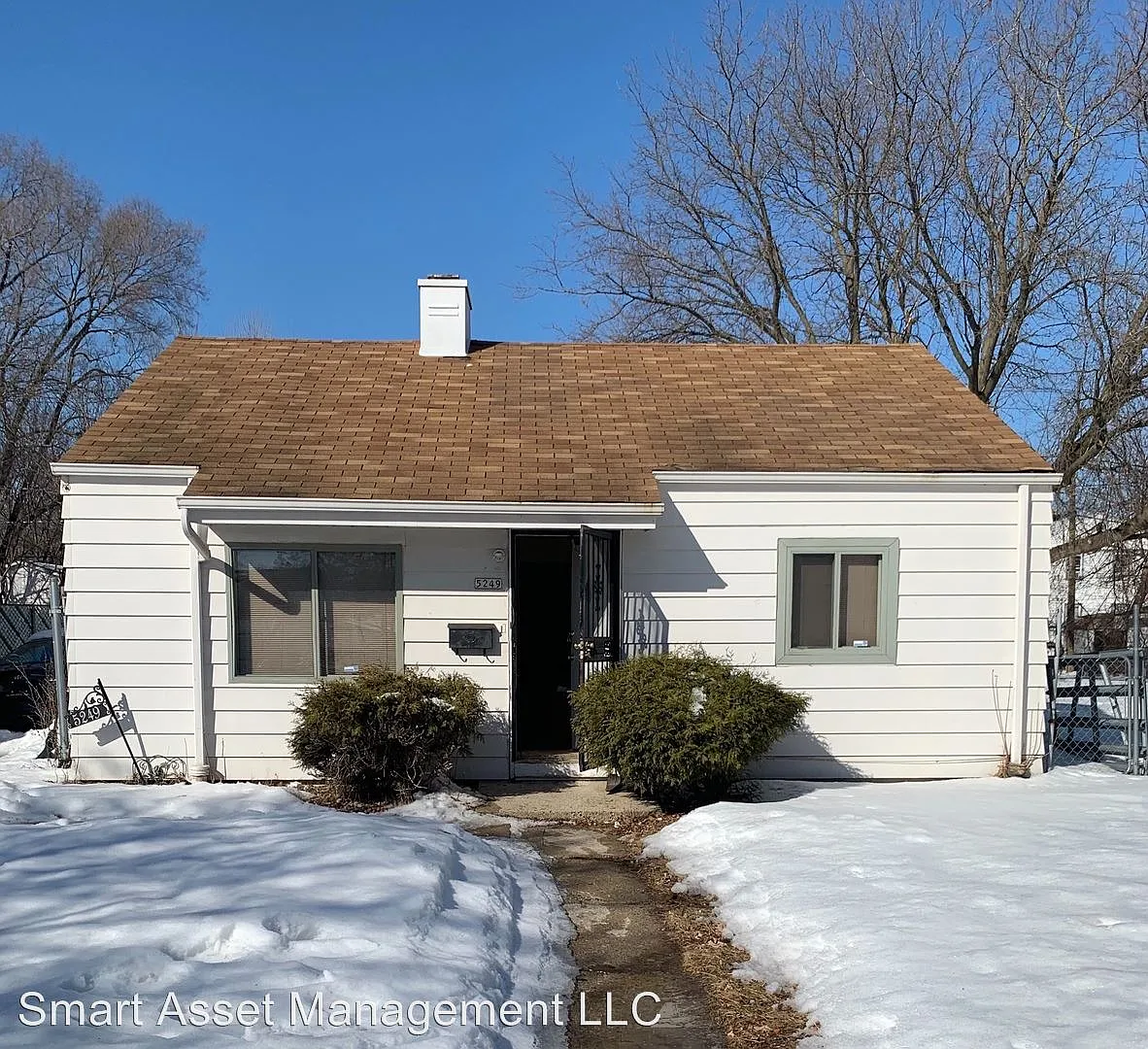 5249 N 28th St photo 1