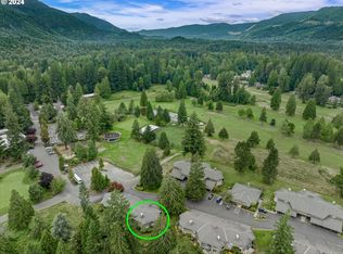 68574 E Fairway Estates Rd #A6, Welches, OR 97067