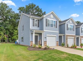 1109 Evelynnview Ln, Kernersville, NC 27284