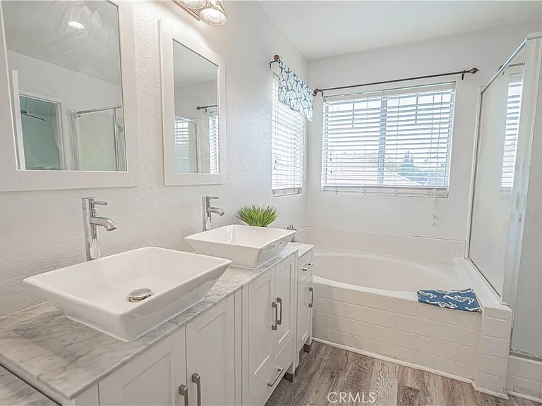 25535 Chisom Ln — Photo 29
