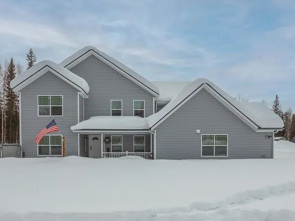 2231 Stitt Ct, North Pole, AK 99705