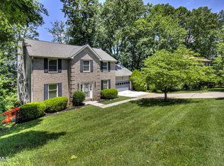 4835 NW Tomache Dr, Knoxville, TN 37909