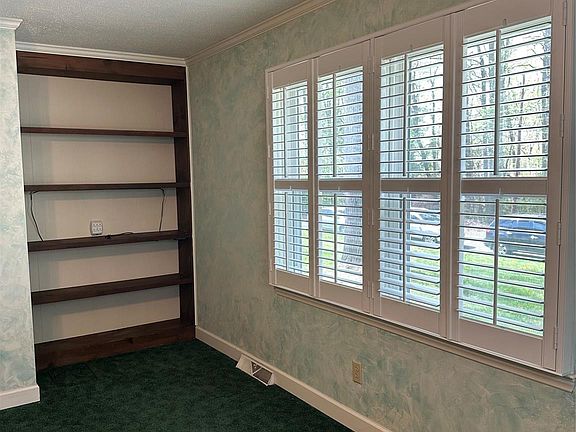 3rd image of 1215 Wiltshire Dr #30