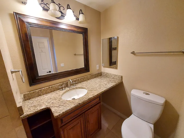 2080 S Josephine St #4 — Photo 11