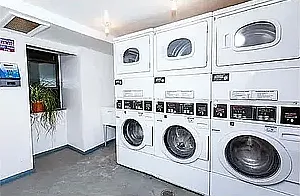 236 W 10th St #20 — Photo 5