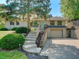 7001 34th Ave N, Crystal, MN 55427