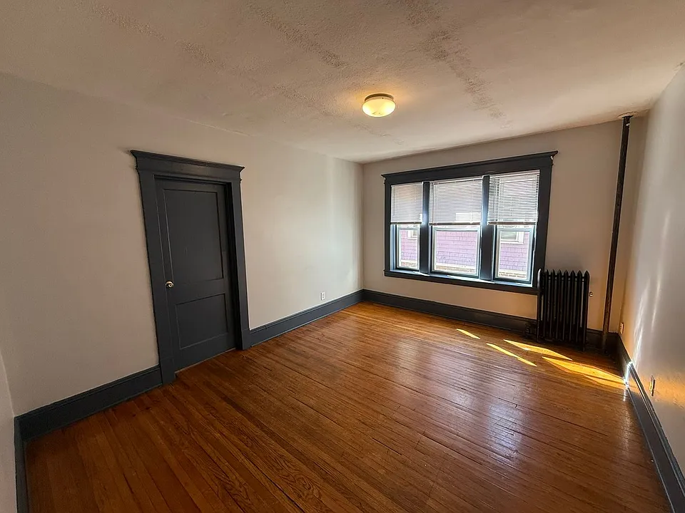 66-68 Fort Pleasant Avenue