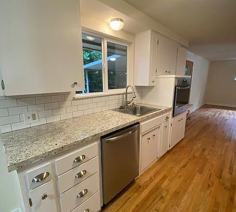 2nd image of 6119 127th Pl SE