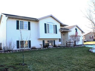 9627 Sandhill Dr, Weston, WI 54476