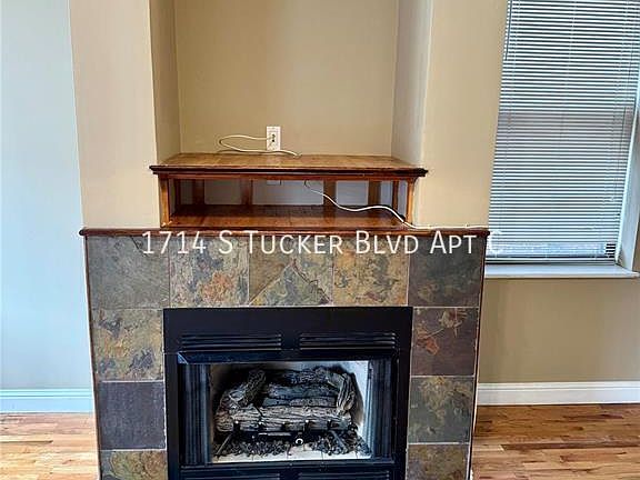 4th image of 1714 S Tucker Blvd APT C