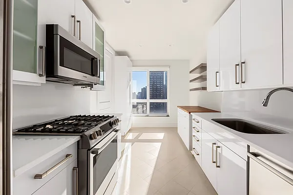 Rented by Douglas Elliman | media 6