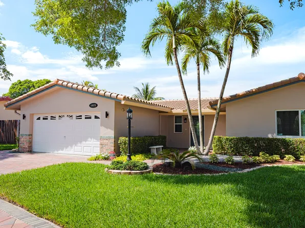 10670 NW 42nd Drive, Coral Springs, FL 33065
