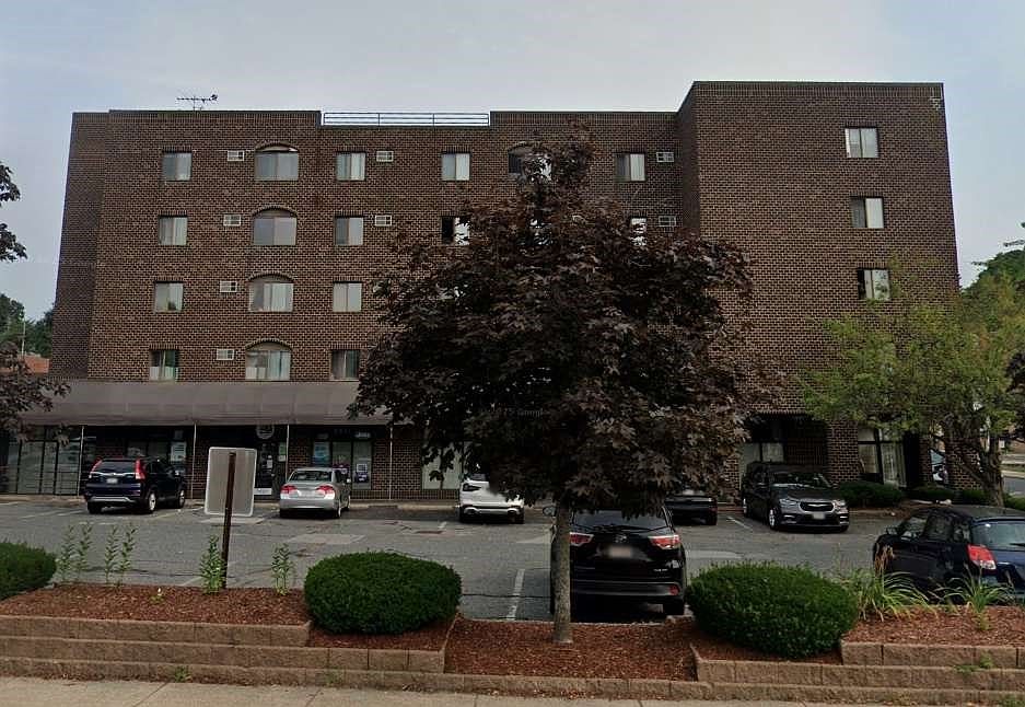 1st image of 100 Granger Blvd APT 501