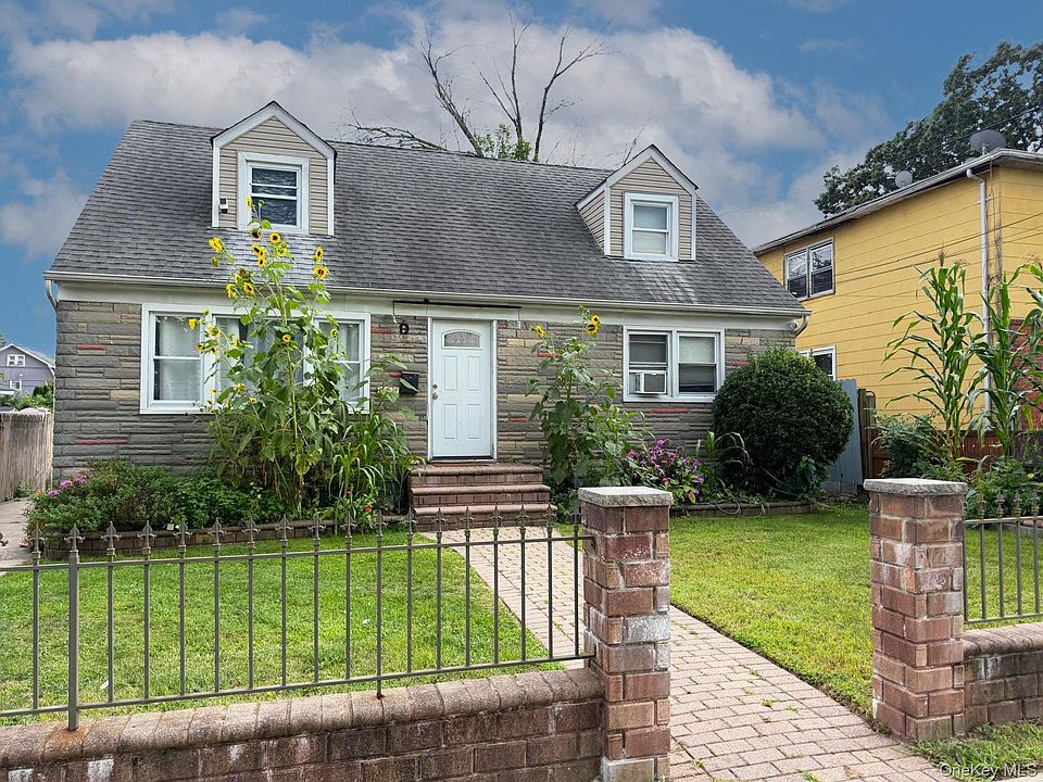2nd image of 162 Princeton Street