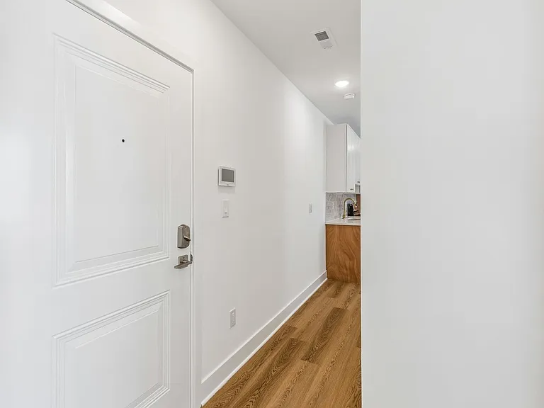 Brand New Luxury Apartments West Philly — Photo 4