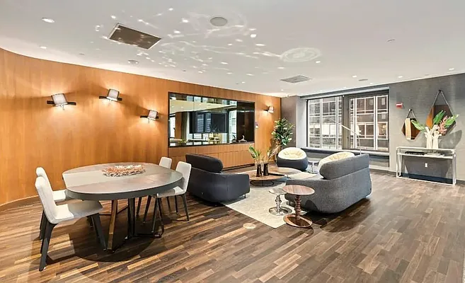 Rented by Compass | media 14