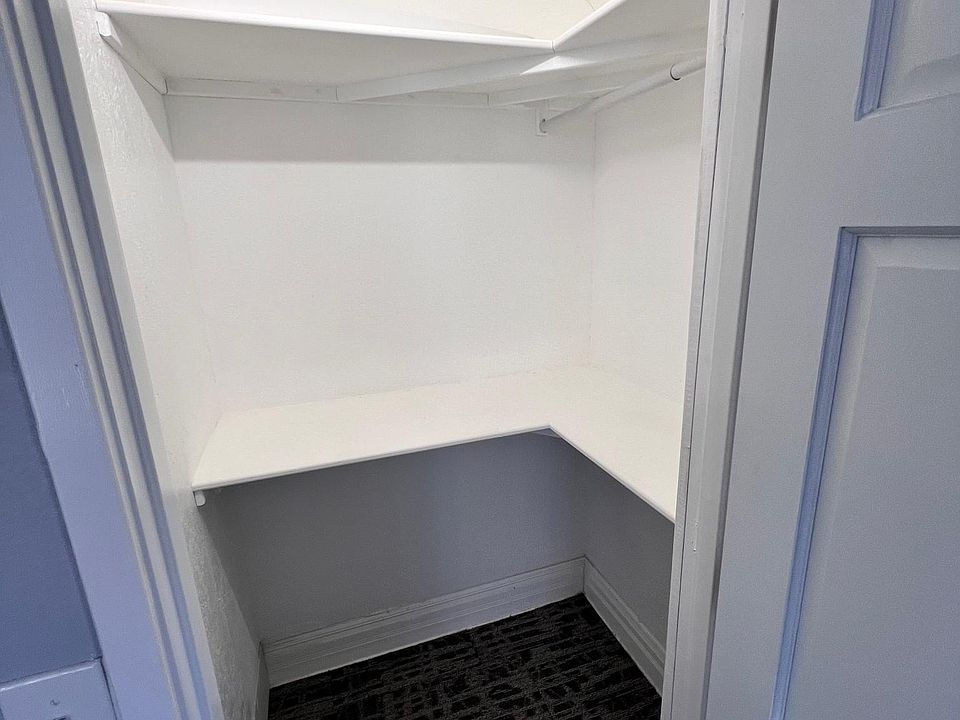 417 S Sheldon St Charlotte MI Zillow