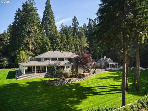 7405 SW Hunt Club Ln, Portland, OR 97223