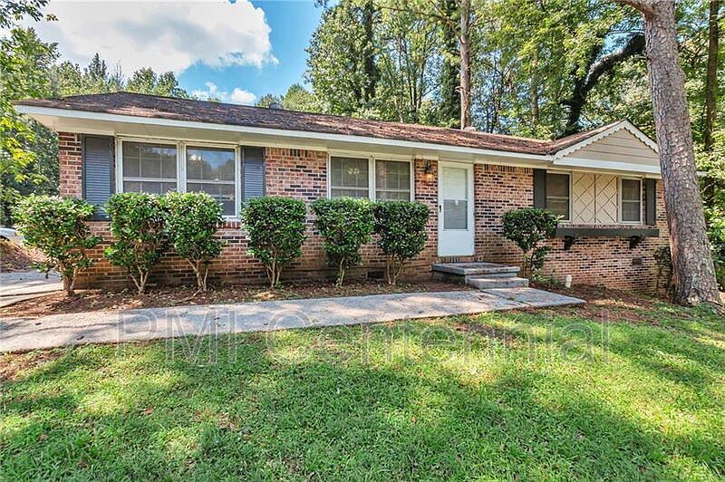 1st image of 484 Evergreen Dr