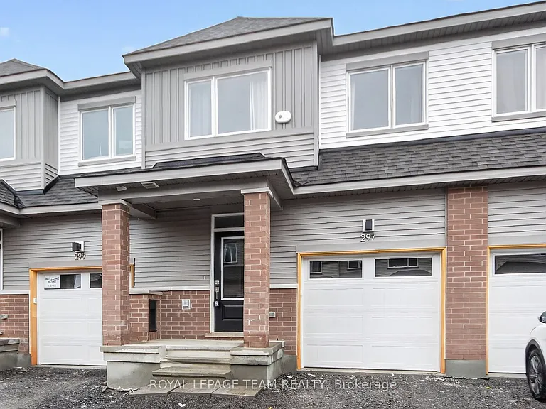 297 Les Emmerson Dr — Photo 2