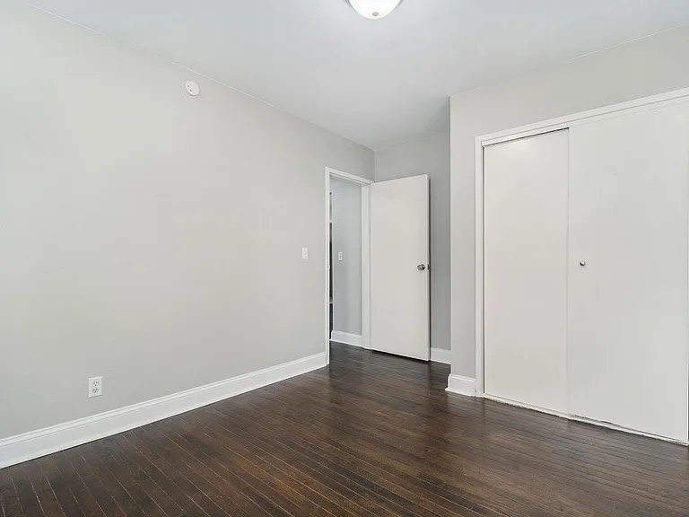 Bedroom High end unit