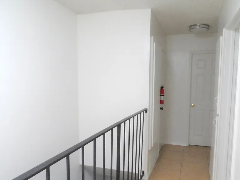 6633 Stonepine Ln — Photo 12